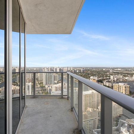 High Floor Corner 2 Bdr At Lyfe Resort Hollywood Esterno foto